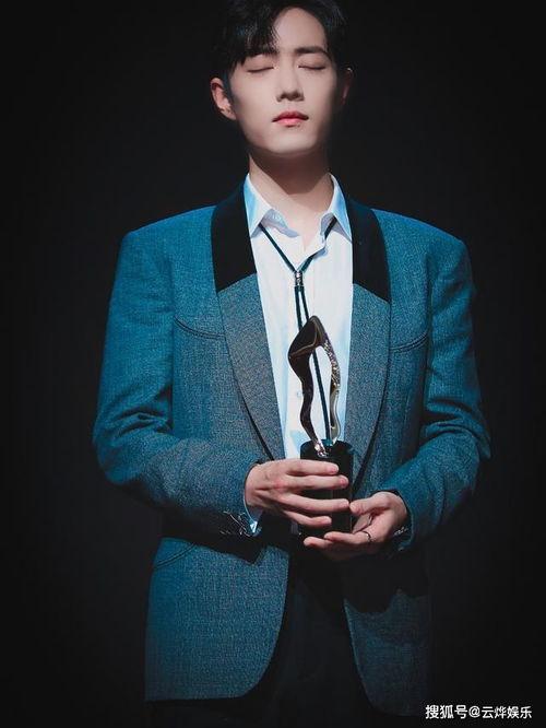 导演爆料视频肖战,肖战幕后故事，揭秘其爆红背后的秘密